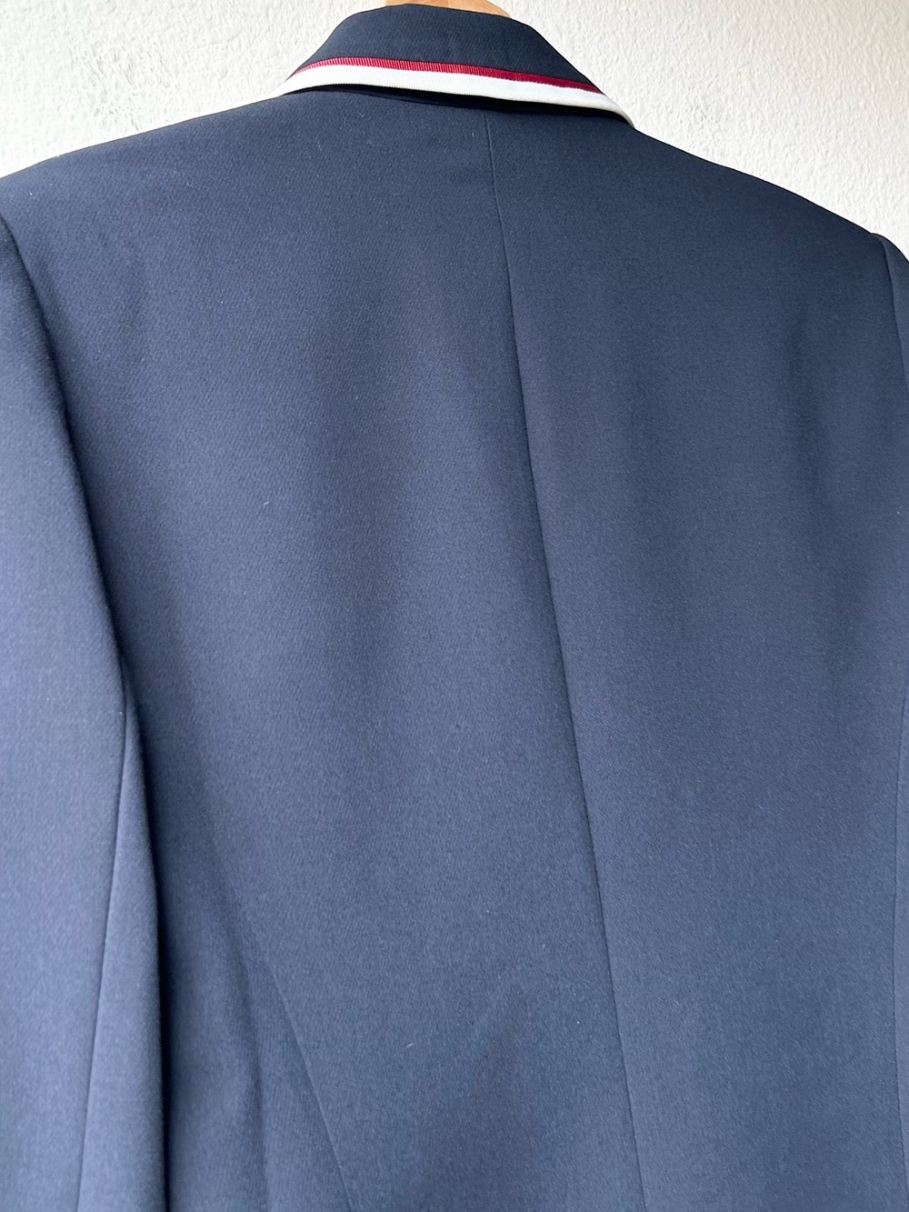 L’AGENCE Chamberlain Blazer Navy Blue Red White Trim Gold Buttons Sz 4 - Picture 11 of 16